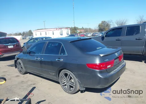 2005 Honda Accord 2.4 Ex from USA, damaged, VIN 1HGCM56805A090233